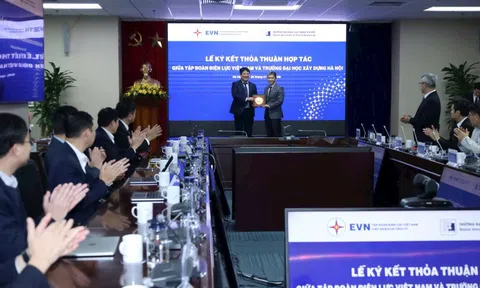Ngôi trường là “cái nôi” đào tạo kỹ sư hàng đầu Việt Nam được EVN “chọn mặt gửi vàng”, cùng bắt tay thực hiện kế hoạch rót 130.000 tỷ/năm