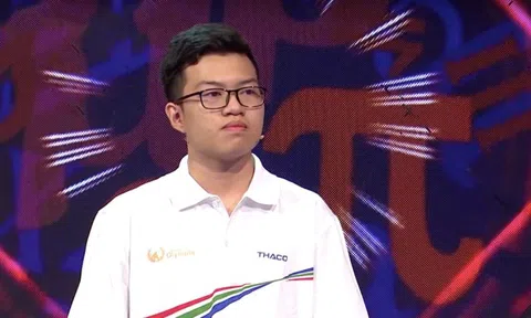 Nam sinh 'từ đỉnh núi Sóc đến đỉnh Olympia', giành vòng nguyệt quế với điểm số cách biệt