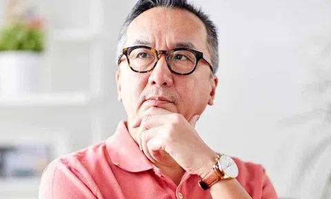 Sau 35 tuổi, tưởng ổn định nhưng có 4 "lỗ thủng" khiến bạn càng cố càng dễ mất hết