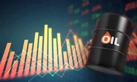 THỊ TRƯỜNG HÀNG HÓA: Giá dầu lập đỉnh 15 tháng