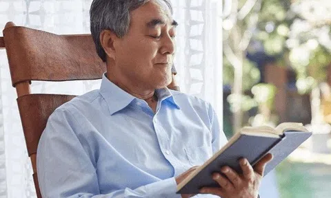 Nếu chỉ còn 5 năm nữa là nghỉ hưu, nhanh tay thực hiện ngay 11 việc này: càng làm sớm, càng đỡ "hụt tiền", về sau nhàn thật