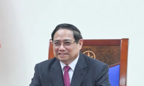 Việt Nam đề nghị Singapore hợp tác phát triển trung tâm tài chính