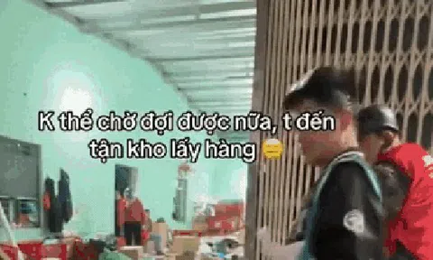 Chờ mòn cổ không thấy shipper, dân tình kéo nhau ra tận kho hàng "giải cứu" đồ Tết