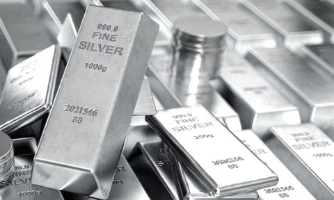 Giá bạc hôm nay 11/2, giá bạc trong nước giảm, ngược chiều với bạc thế giới