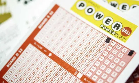 Trúng số 4,2 triệu USD, người phụ nữ sống giản dị nhưng vẫn rơi vào cảnh trắng tay