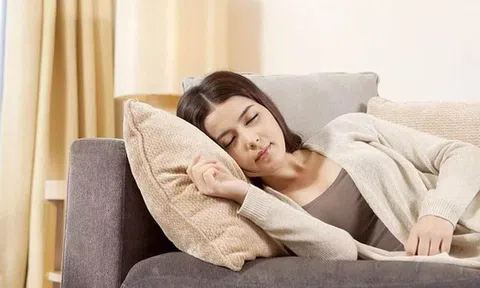 Ai hay thức khuya nhất định phải đọc: Thói quen tưởng vô hại trước khi ngủ lại là nguyên nhân gây tăng đường huyết, giảm miễn dịch, lão hóa sớm