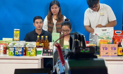 Siết thuế bán hàng livestream, thương mại điện tử: Nhiều cá nhân đã chủ động nộp thuế