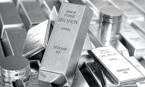 Giá bạc hôm nay 24/2: Các thương hiệu đồng loạt giảm, bạc SBJ rời mốc 98 triệu đồng/kg