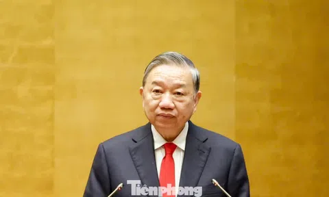 Tổng Bí thư: Cùng xây khách sạn, sao tư nhân làm 1 năm, nhà nước 5 năm chưa xong?