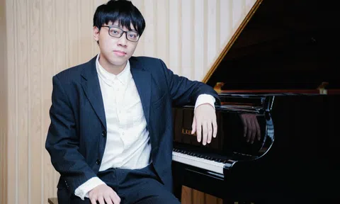 Nam sinh học cùng lúc 3 đại học, trúng tuyển Học viện Âm nhạc Hoàng gia Anh