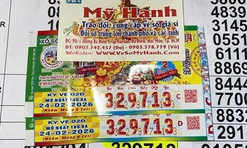 Trúng độc đắc 8 tỉ đồng xổ số miền Nam, 2 người phụ nữ liền mở sổ tiết kiệm