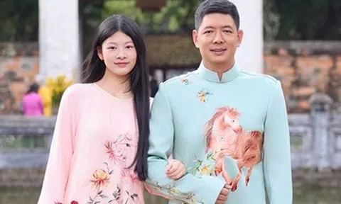 Con gái cao 1m76 của MC Bình Minh, Quỳnh Nga - Việt Anh tíu tít du lịch cùng nhau