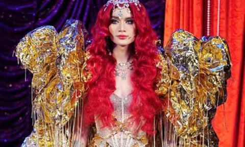 Lạ kỳ cơn sốt vở 'Đảo hoa hậu' kéo dài, 8.000 khán giả tranh nhau mua vé