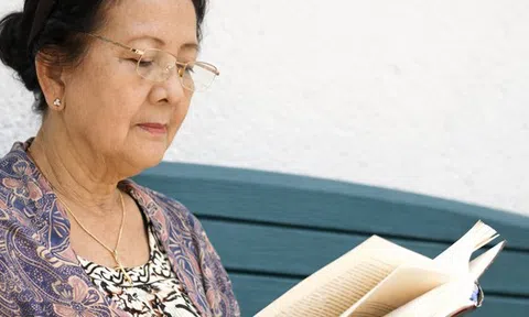 Có nên nói cho con biết hết tiền tiết kiệm? Chia sẻ thẳng thắn của người 71 tuổi khiến nhiều gia đình phải suy nghĩ