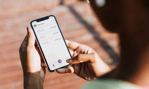 Tài khoản báo biến động số dư +40.000.000 đồng, người phụ nữ SN 1999 liền trình báo công an xã, xác minh thông tin người chuyển khoản