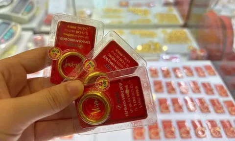 Thủ tướng: Khẩn trương lập sàn giao dịch vàng quốc gia