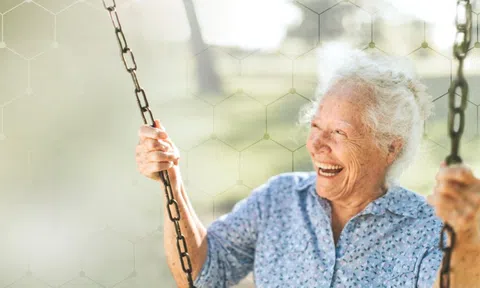 Những người sống thọ 100 tuổi thường có 4 thói quen này khi ăn uống: Ai cũng nên bắt đầu ngay!