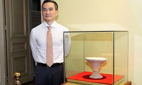 Nam diễn viên nổi tiếng sở hữu Bảo vật quốc gia 4000 năm là ai?