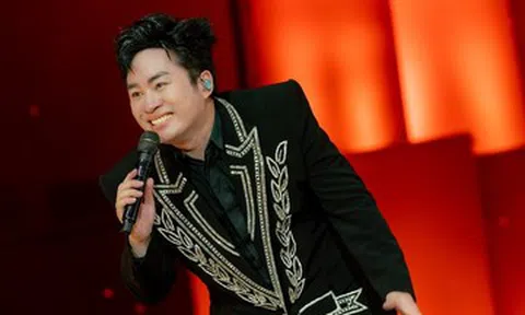 Tùng Dương 'thiêu đốt' sân khấu Her Concert, hiếm hoi hát nhạc remix