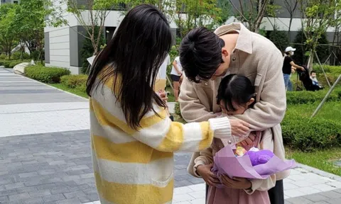 2 món quà đắt giá nhất cha mẹ nên cho con trước tuổi 10 thay vì tiền bạc và đồ chơi