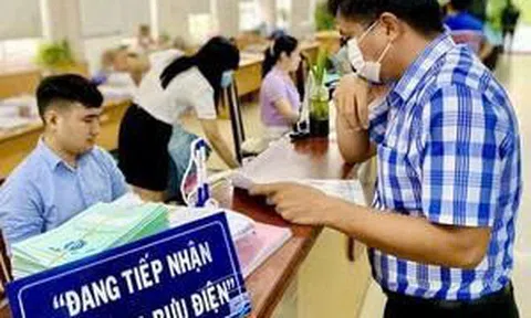 Phải tạm nghỉ làm do hết nguyên liệu, công ty cần đóng BHXH cho công nhân trong thời gian đó không? - BHXH trả lời