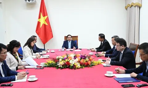 Thủ tướng Phạm Minh Chính điện đàm với Thủ tướng Qatar: Sẵn sàng hợp tác chặt chẽ nhằm góp phần ổn định năng lượng tại Việt Nam