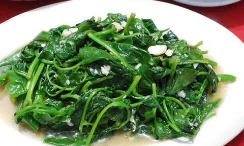 Một loại rau quen thuộc trong mâm cơm nhưng người xưa khuyên nên ăn vào đầu tuần để “mở vận”