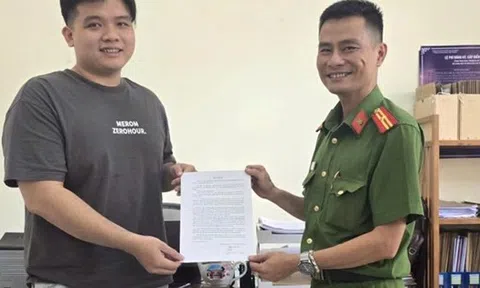 Tài khoản báo biến động số dư +1,3 tỷ đồng, người đàn ông ở TP Hồ Chí Minh liền báo công an truy tìm người giao dịch