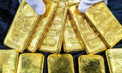 Giá vàng sáng nay 11/3: Tiếp đà tăng, sau khi giá dầu thô thế giới giảm mạnh