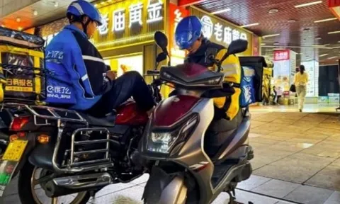 Buồn của nghề shipper: Làm 6 năm vẫn ngại mặc đồng phục vì sợ miệt thị, bị coi như vô hình dù giao 120 đơn/ngày