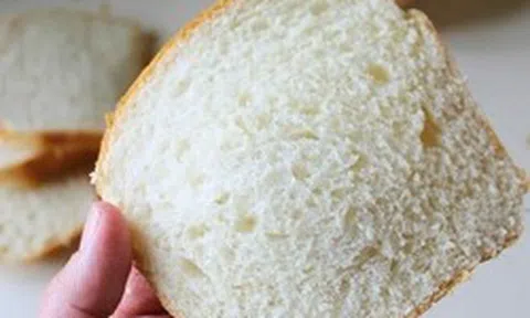 6 loại thực phẩm không mặn nhưng ăn nhiều "phá thận" chẳng kém gì bia rượu, bác sĩ: Chúng giấu cả "vựa" natri