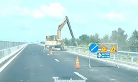 Đề xuất 'đóng cửa' cao tốc Hậu Giang - Cà Mau 1 tháng