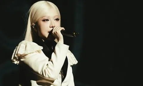 Live concert Phùng Khánh Linh, thế giới nội tâm đầy dũng cảm