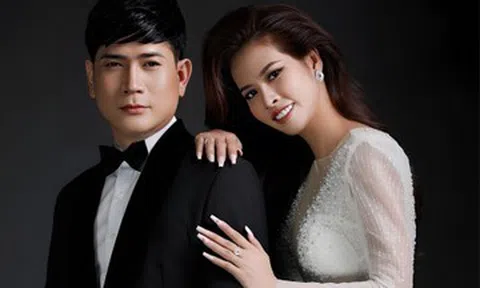 Vợ ca sĩ Quách Thành Danh sinh 5 con eo vẫn nhỏ xíu, chồng mê tít