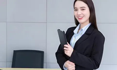 Nhà tuyển dụng hỏi: "Nếu bạn là một món đồ, bạn sẽ là gì?" - Câu trả lời của cô gái khiến người phỏng vấn nhớ mãi