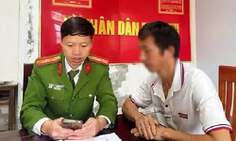 Cào 60 vé số online, trúng thưởng 2,3 tỷ đồng, người đàn ông liền báo công an