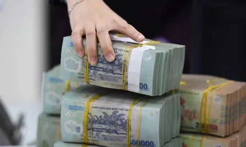 Lãi vay mua nhà 12-14%, chủ nhà gánh thêm cả chục triệu mỗi tháng