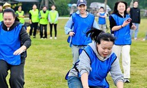 Người EQ cao "tránh xa" 7 điều này khi đi team building