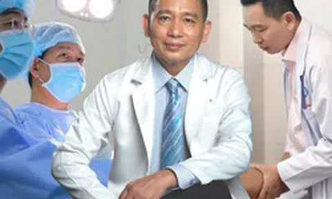 Bác sĩ chuyên ngành y học thể thao hơn 30 năm kinh nghiệm: U60 ngỡ ngoài 30, xứng danh "người hùng" của các vận động viên