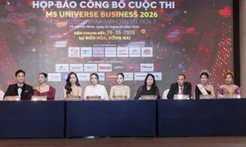 65 tuổi vẫn có thể kiếm vương miện ở cuộc thi Hoa hậu Doanh nhân Hoàn vũ 2026