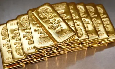 Giá vàng chiều nay (24/3): Chốt ngày, vàng miếng và nhẫn bật tăng mạnh, người mua vẫn xếp hàng dài