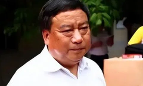 Thầy Hiệu trưởng bị chê trách vì dạy học sinh môn "tào lao", ai ngờ 3 năm sau, hơn 2.000 em được cứu sống bởi chính bộ môn ấy!