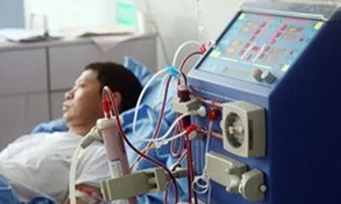 Nam kỹ sư suy thận giai đoạn 4 thoát cảnh lọc máu suốt đời nhờ tránh xa 3 loại bữa sáng này