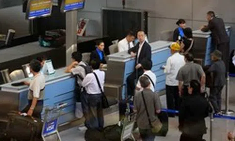 Cục Thuế thông báo: 18 người có tên sau đây bị tạm hoãn xuất cảnh