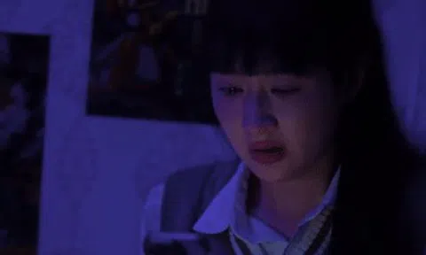 'Bước chân vào đời' tập 17: Trang hoảng loạn vì bị vợ cũ của sếp bôi nhọ trên mạng