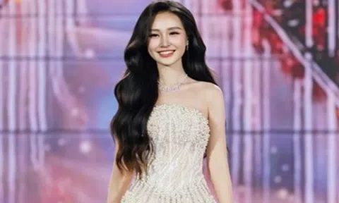 Á hậu sở hữu vòng ba 98cm, bị chê lùn gây tiếc nuối tại Miss World Vietnam