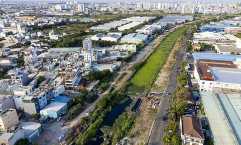 Dự án cải tạo kênh 9.000 tỷ ở TP.HCM dở dang sau hơn 3 năm khởi công