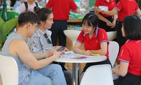 Săn tour du lịch giá rẻ dịp lễ 30-4 khi chi phí xăng dầu tăng