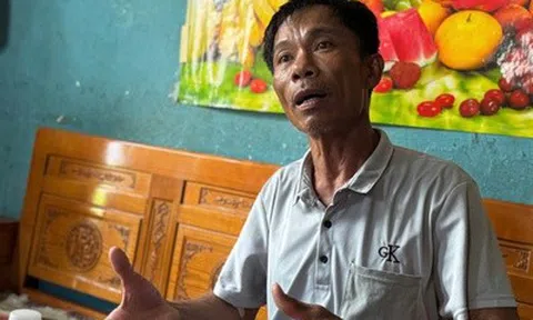 Tiếng tri hô giữa biển và cú lao mình cứu hai đứa trẻ