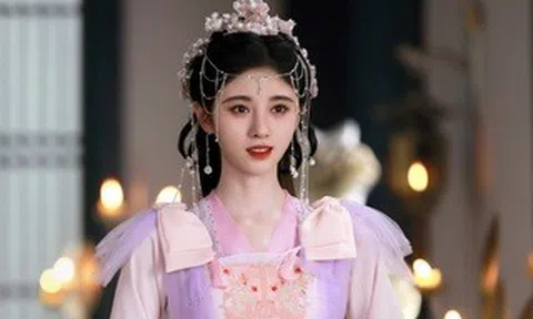 "Mỹ nhân 4.000 năm có một" Cúc Tịnh Y bị tố cáo trốn thuế